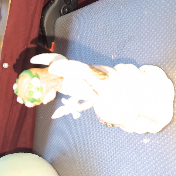 AVAILABLE - Angelic Peace #14063-99 by Home Interiors & Gifts. 8" Tall. - Picture 4 of 5